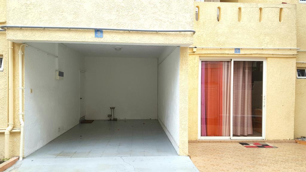 Villa In Le Tamier, 4 Bedrooms, 300M Flic En Flac Beach Екстер'єр фото