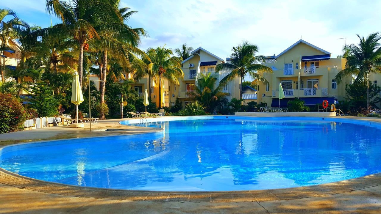 Villa In Le Tamier, 4 Bedrooms, 300M Flic En Flac Beach Екстер'єр фото