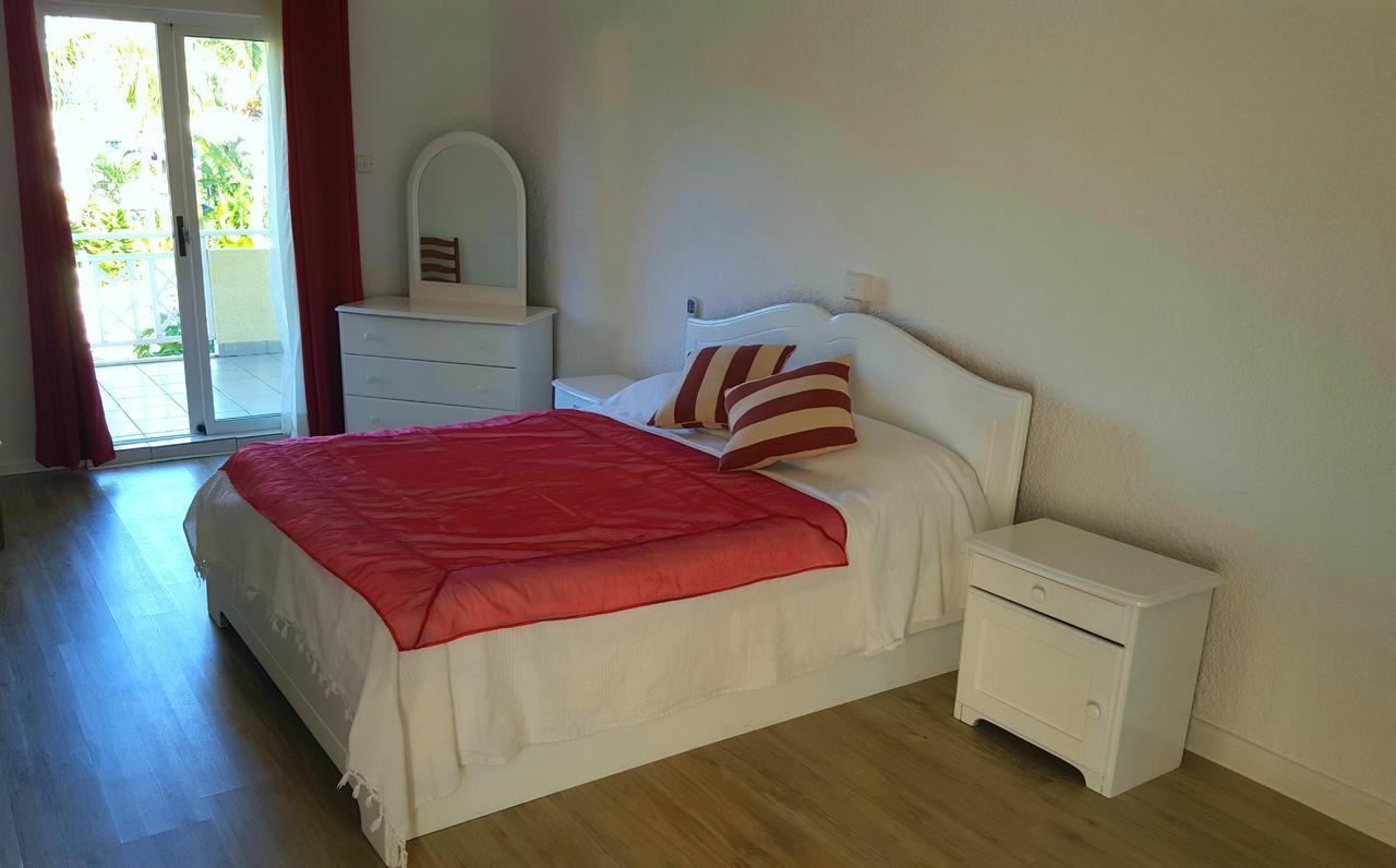 Villa In Le Tamier, 4 Bedrooms, 300M Flic En Flac Beach Екстер'єр фото